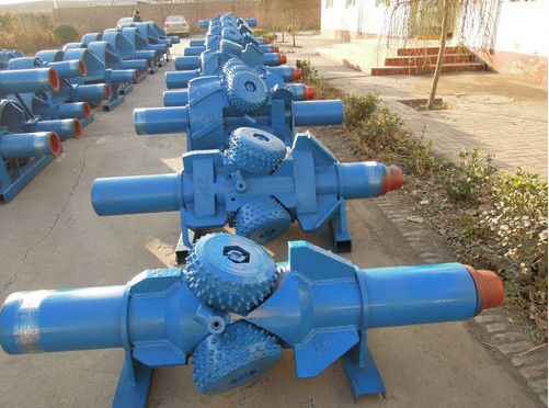 rock reamer, hole opener, rock hole opener, HOLE OPENER WITH REPLACEABLE CUTTERS