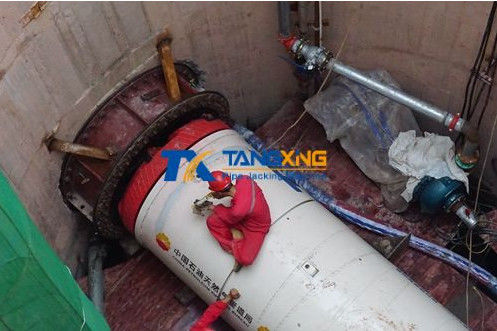 soft rock pipe jacking machine,φ1350mm Rock Pipe Jacking Machine, microtunneling machine